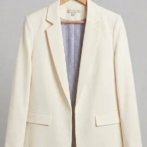 BLAZER ABIERTA SCARLETT CRUDO