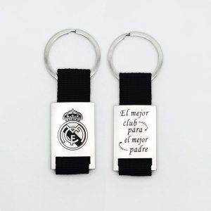 LLAVERO PERSONALIZADO CON CORREA Y ACERO ESCUDO REAL MADRID PARA PAPÁ “EL MEJOR CLUB PARA EL MEJOR PADRE”