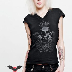 Crossbones – Camiseta dark rock con calavera y desgarrada