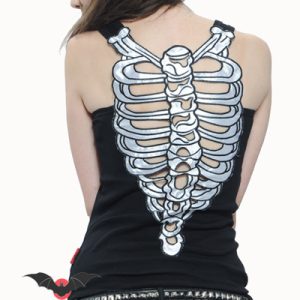 Sexy Bones – Camiseta emo dark con motivo de costillas atrás